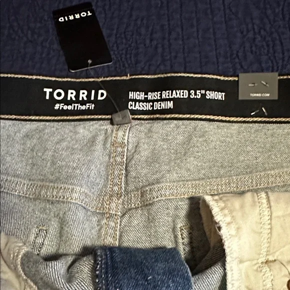 Torrid - Picture 2 of 3